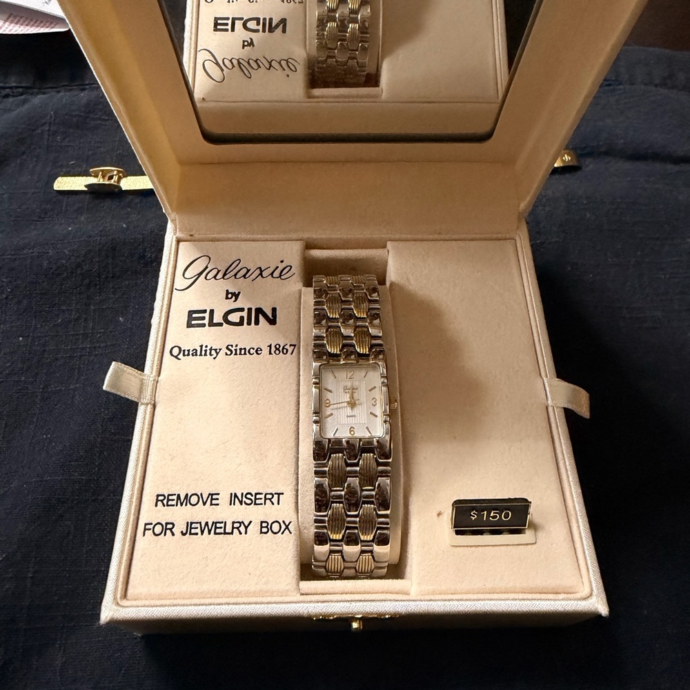 Vintage Elgin Galaxie Gold-Tone Women's Bracelet Watch